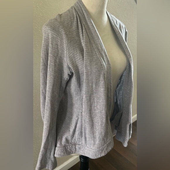 Eileen Fischer Women's Gray Open Front Sweater size S inside pockets - Picture 2 of 7
